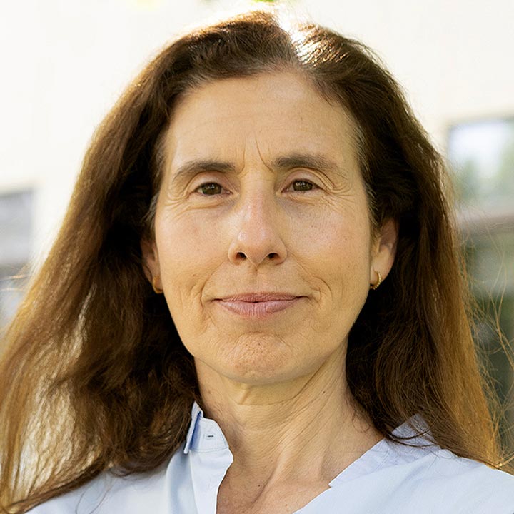 M. Cristina Barriuso Iglesias